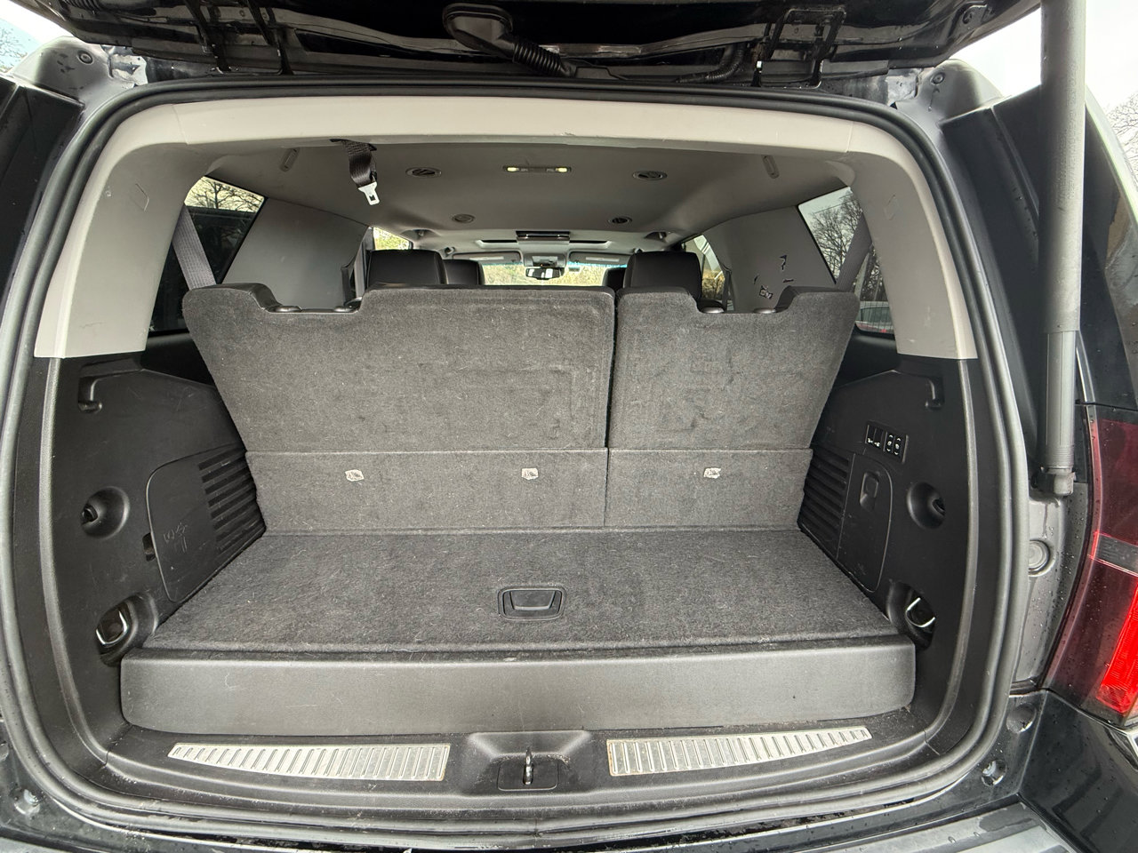 Used 2017 Chevrolet Tahoe LT image 42