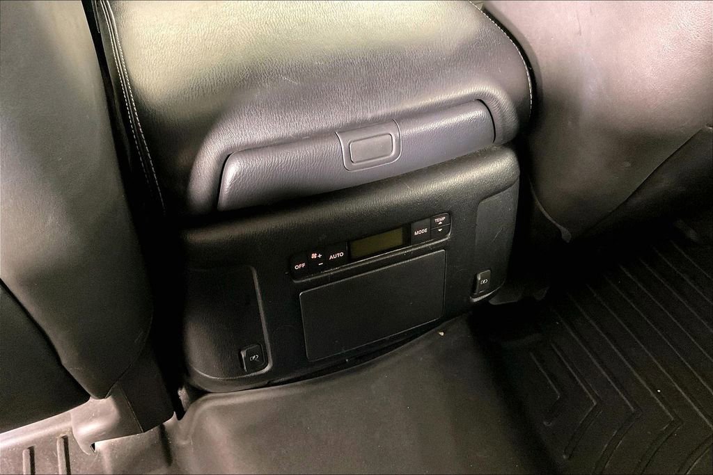 Used 2018 Nissan Armada SL w/ Premium Package image 29
