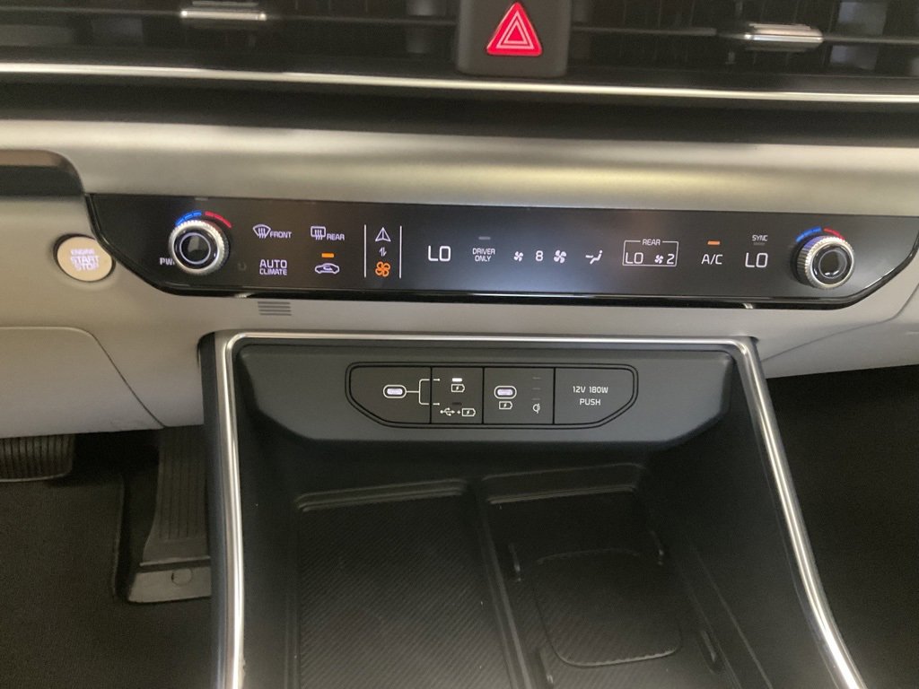 New 2026 Kia Carnival SX w/ SX Dark Edition Package image 21