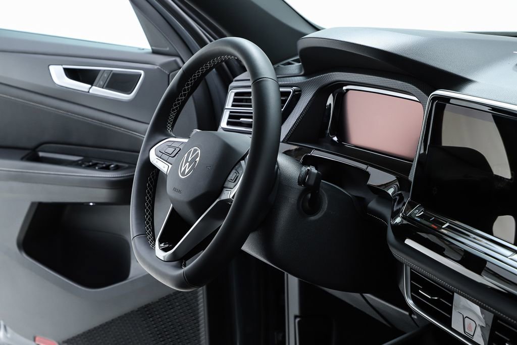 New 2026 Volkswagen Atlas Cross Sport SEL image 35