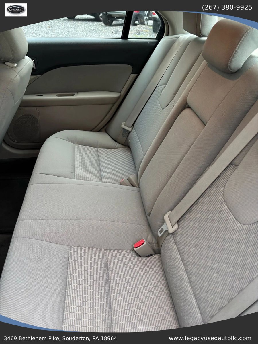 Used 2012 Ford Fusion S FWD image 16