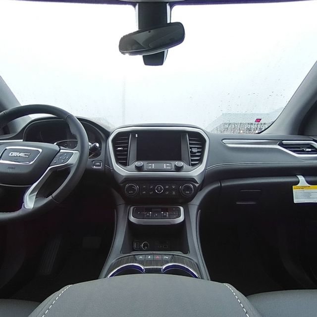 Used 2023 GMC Acadia SLT FWD image 16