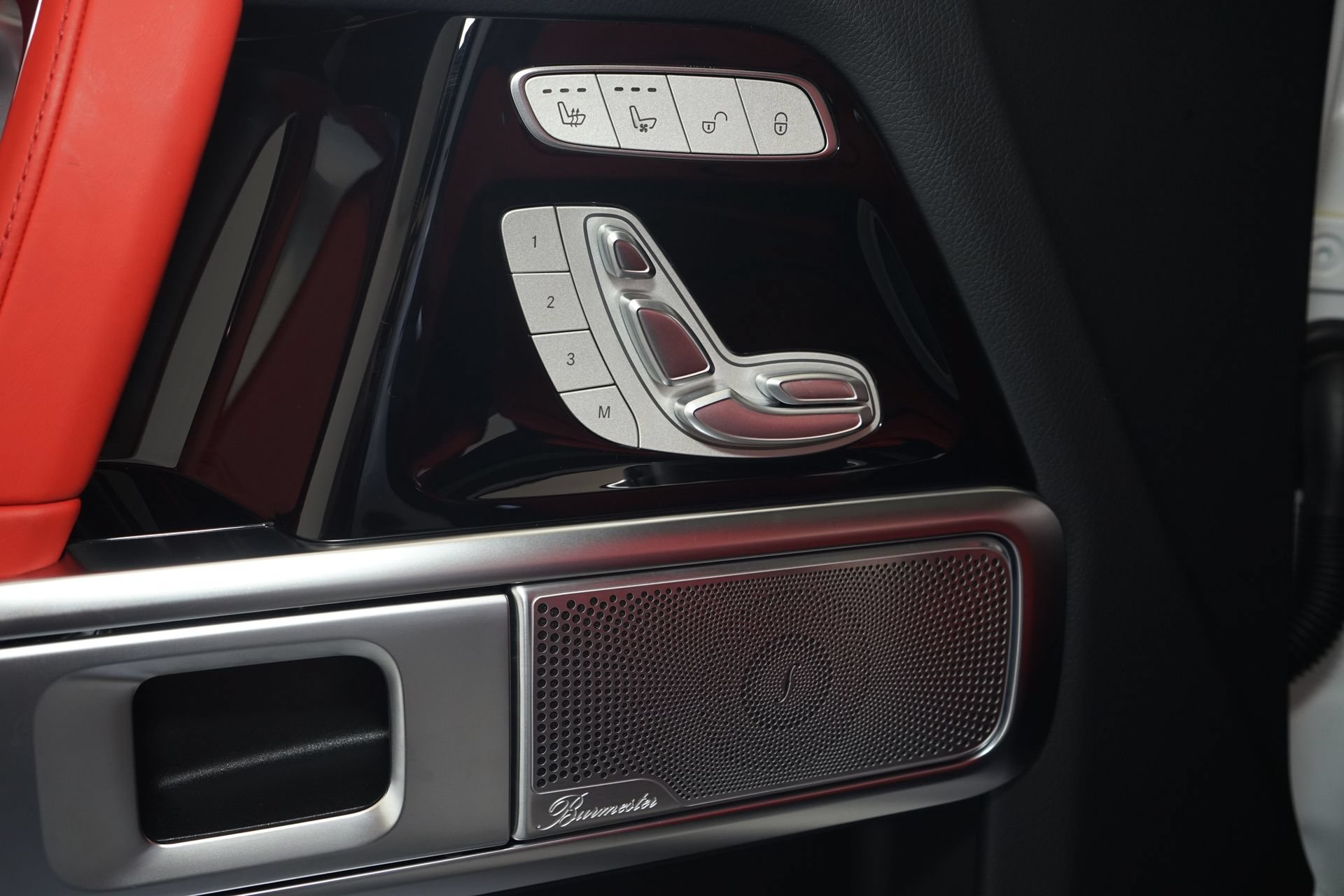 Used 2025 Mercedes-Benz G 63 AMG 4MATIC image 31