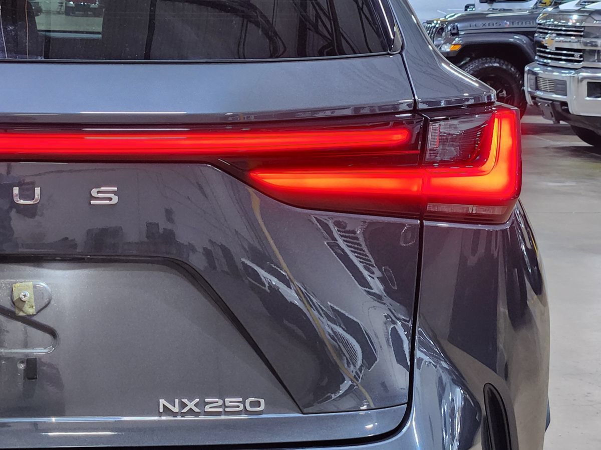Used 2025 Lexus NX 250 FWD w/ Premium Package image 20
