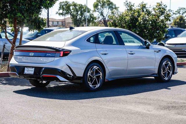 New 2026 Hyundai Sonata SEL FWD image 5