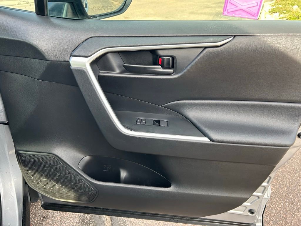 Used 2024 Toyota RAV4 LE image 35