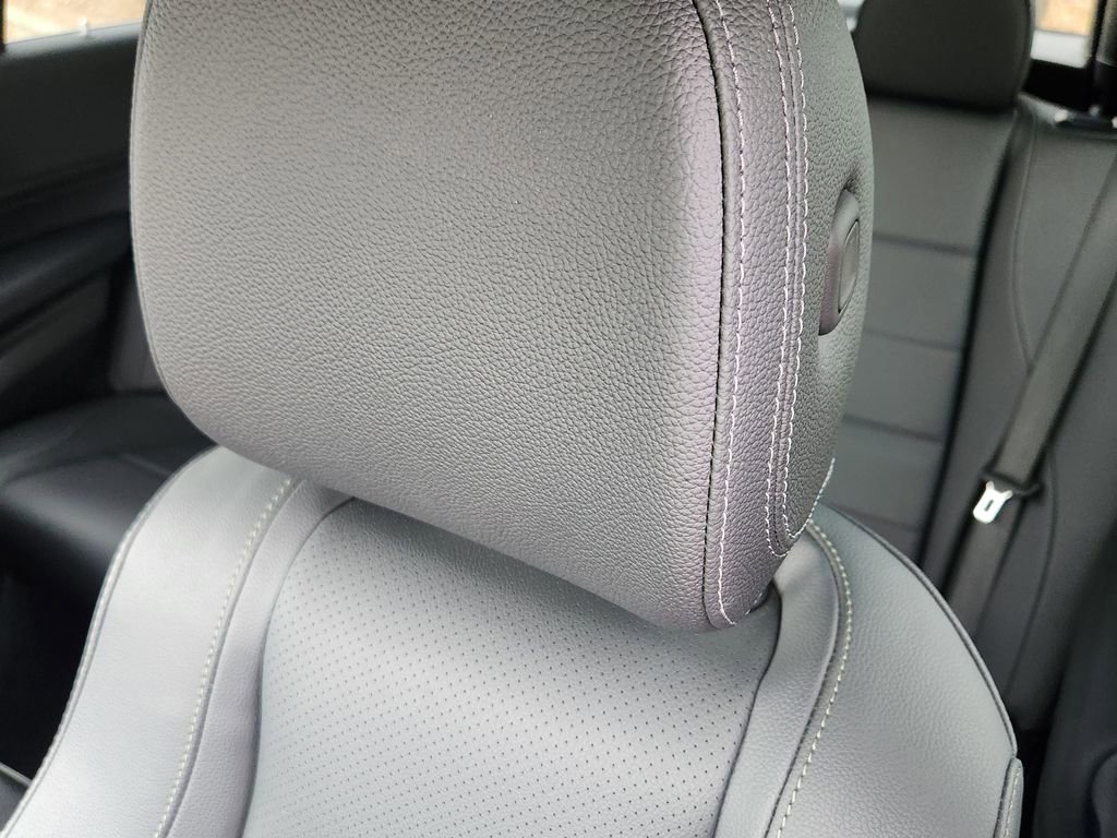 Used 2025 Mercedes-Benz GLE 350 4MATIC image 6