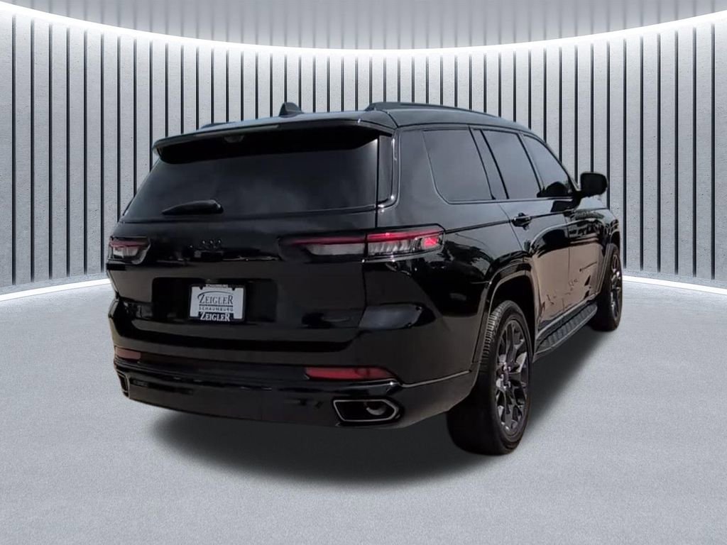 Used 2024 Jeep Grand Cherokee L Summit AWD/4WD image 9