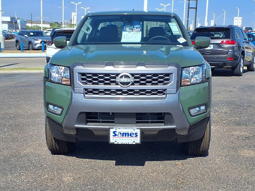 New 2025 Nissan Frontier SV w/ SV Convenience Package image 2