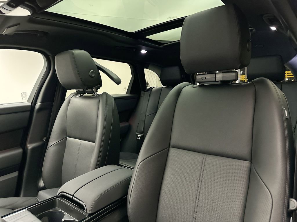 New 2026 Land Rover Range Rover Velar S image 9