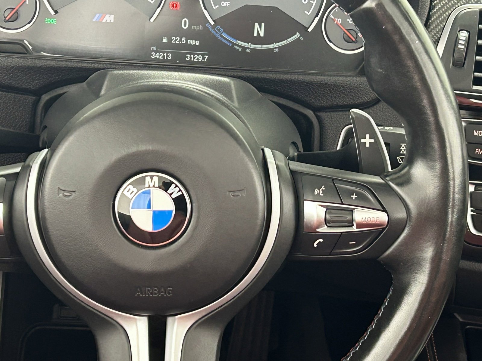 Used 2016 BMW M4 Convertible image 16