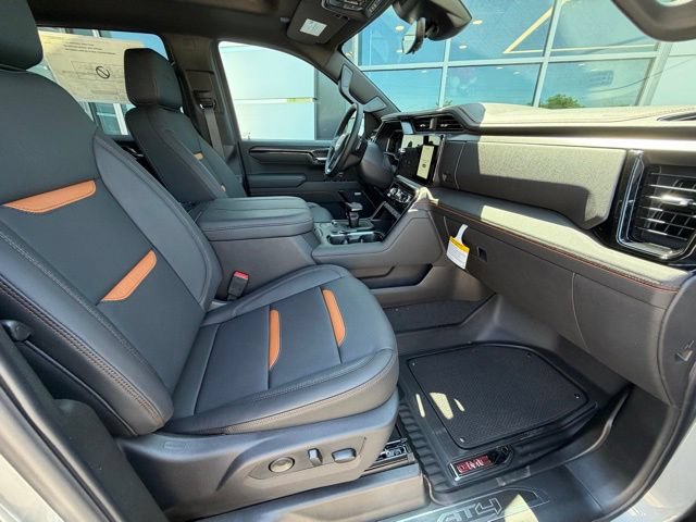 New 2026 GMC Sierra 1500 AT4 w/ AT4 Premium Package AWD/4WD image 34