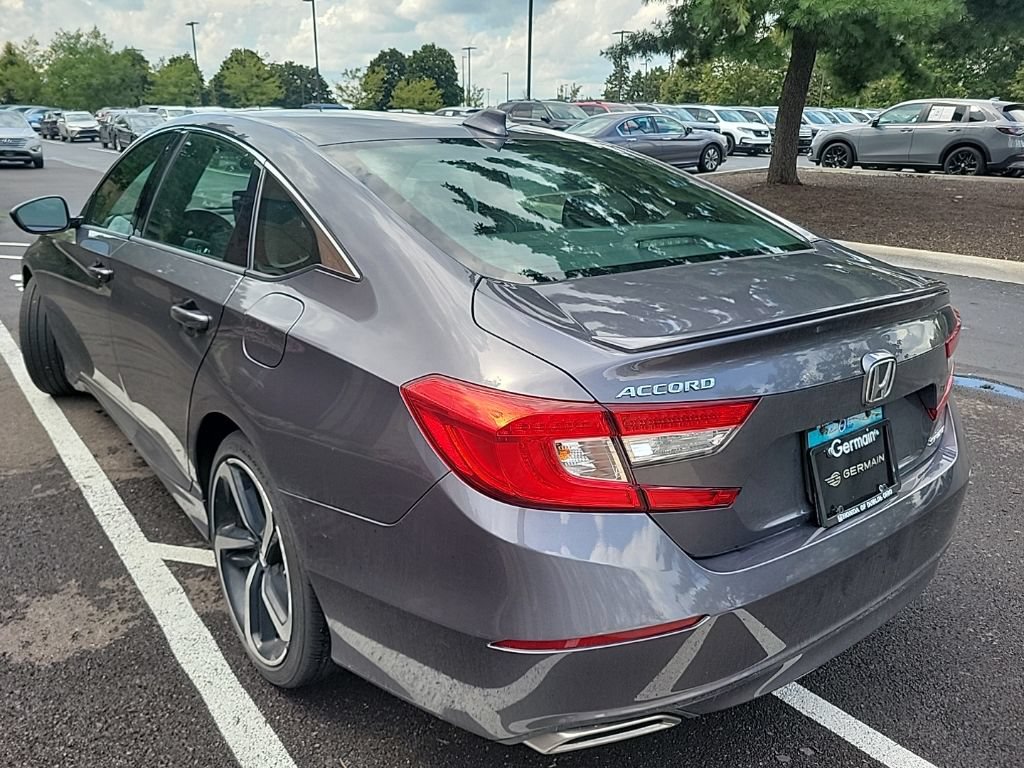 Used 2018 Honda Accord Sport image 8