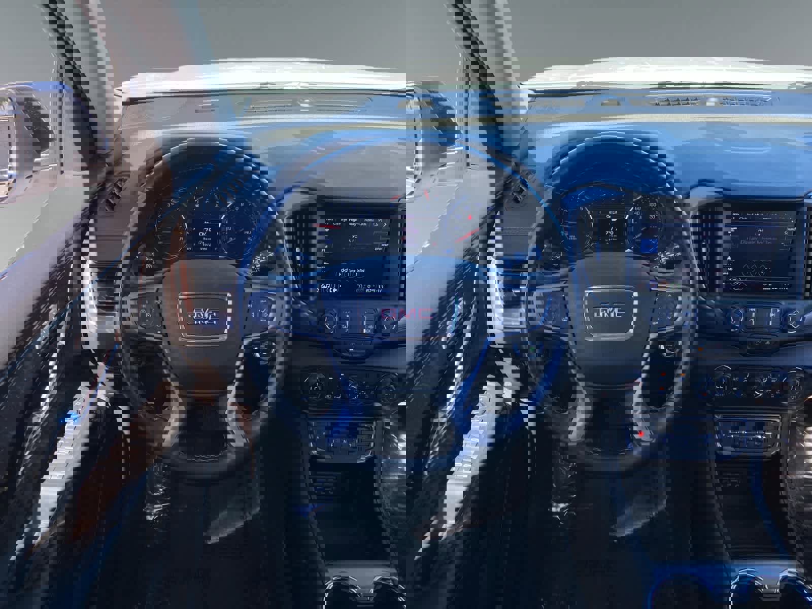 Used 2024 GMC Terrain AT4 image 12