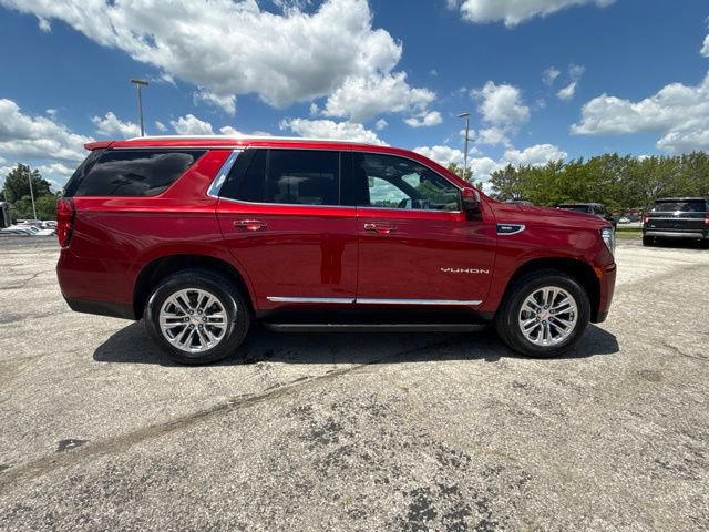 Certified 2023 GMC Yukon SLT w/ SLT Premium Package AWD/4WD image 15
