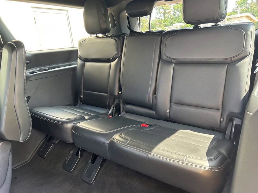 Used 2025 Ford Expedition Max Platinum w/ Stealth Performance Package AWD/4WD image 19