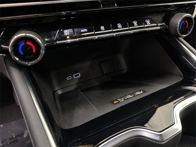 Certified 2025 Chevrolet Traverse LT image 29