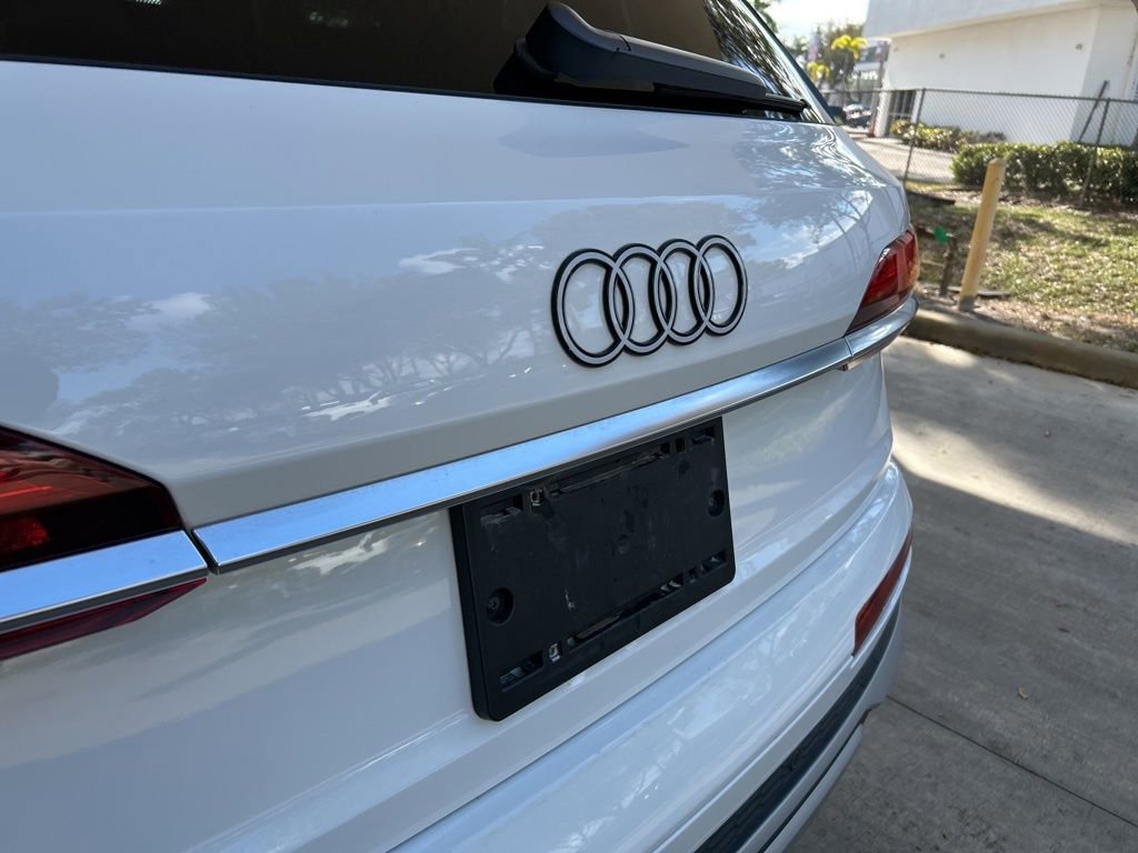 Used 2025 Audi Q7 3.0T Premium Plus image 17