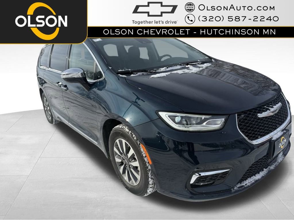 Used 2023 Chrysler Pacifica Limited image 7