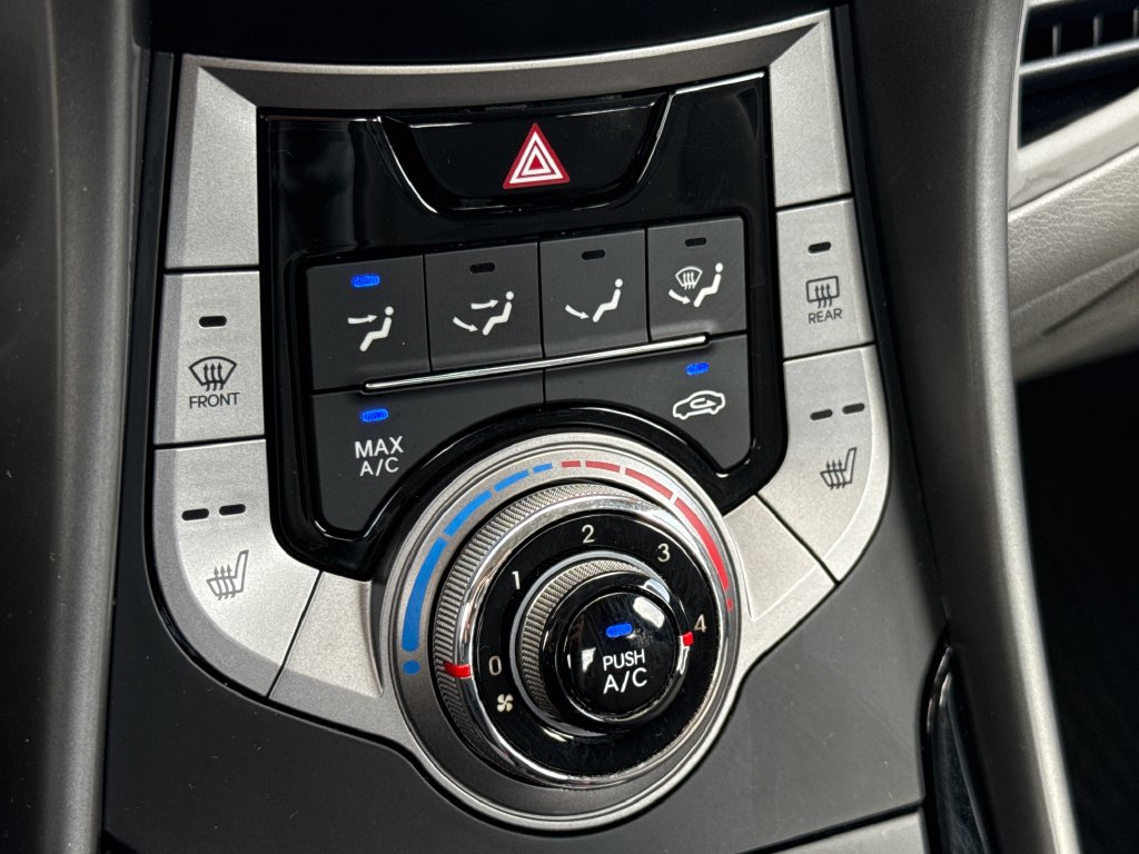 Used 2013 Hyundai Elantra FWD image 21