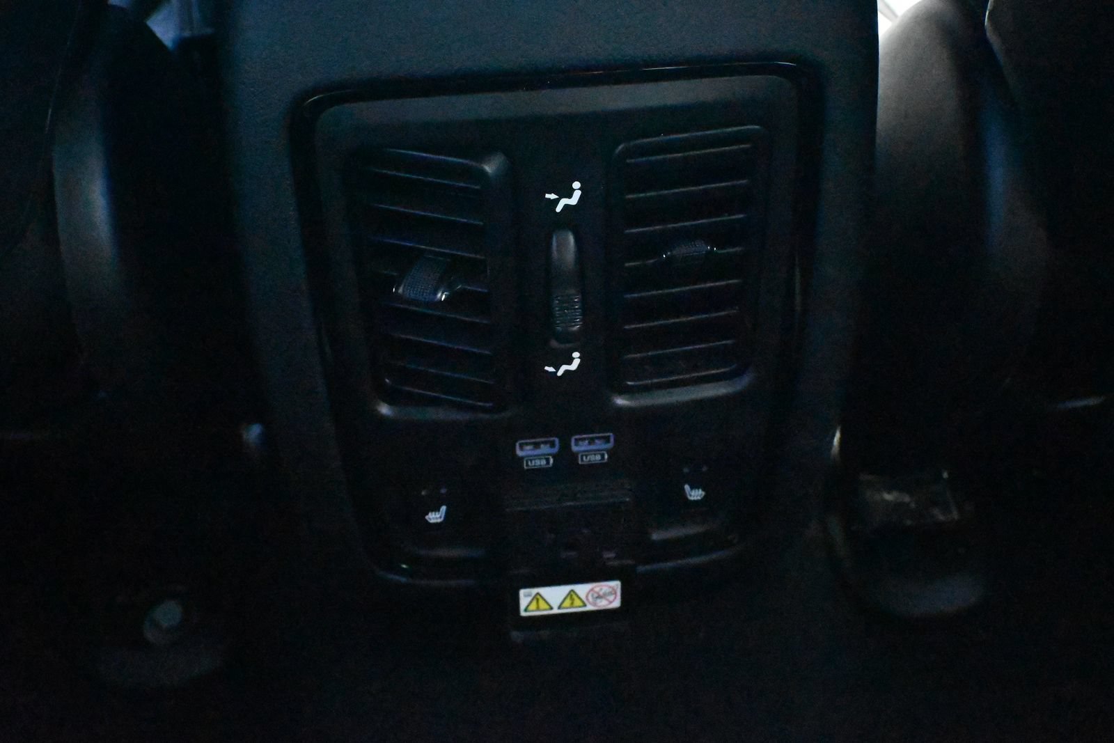 Used 2024 Dodge Durango GT AWD/4WD image 28