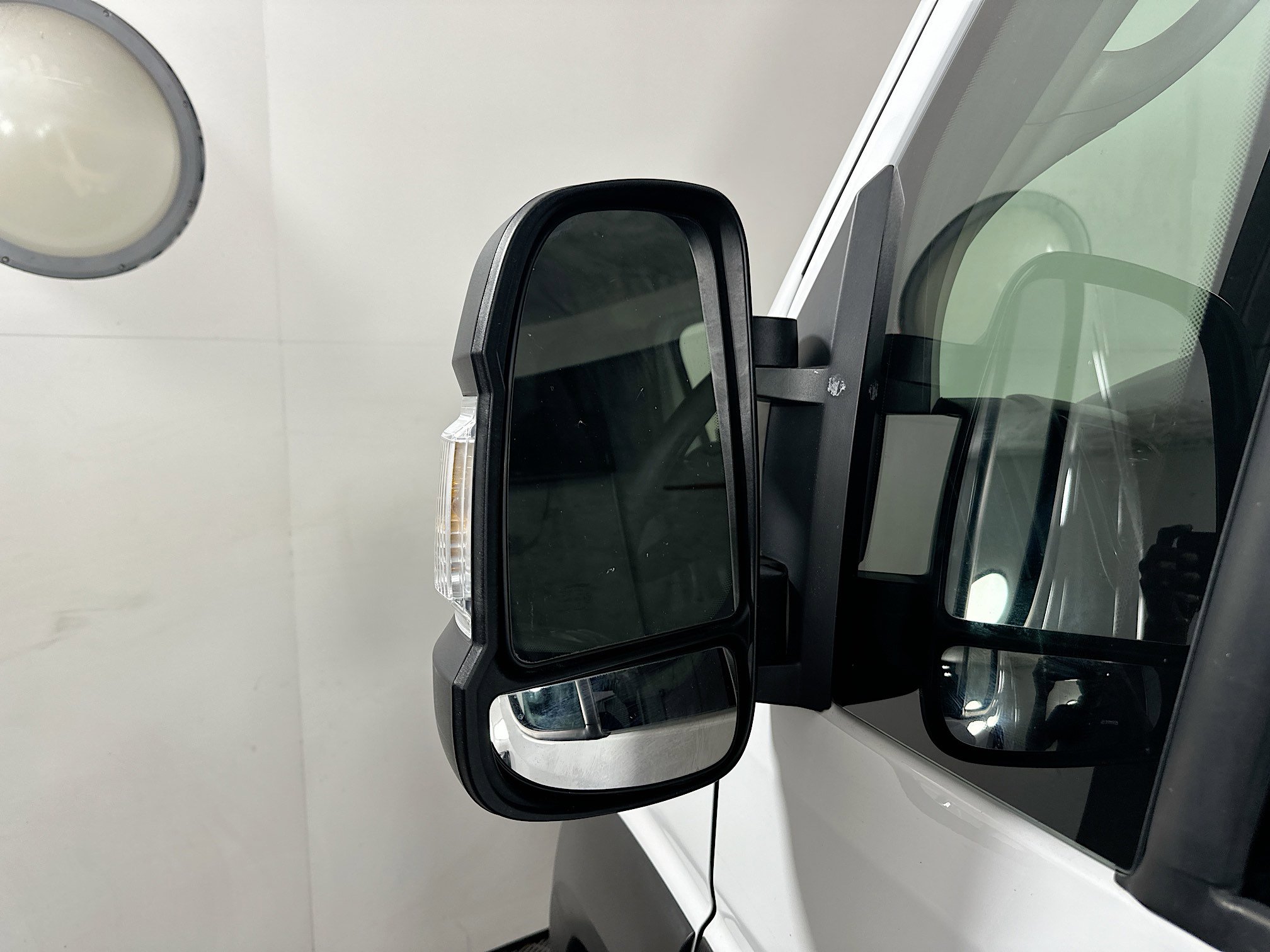 Used 2023 RAM ProMaster 2500 FWD image 10