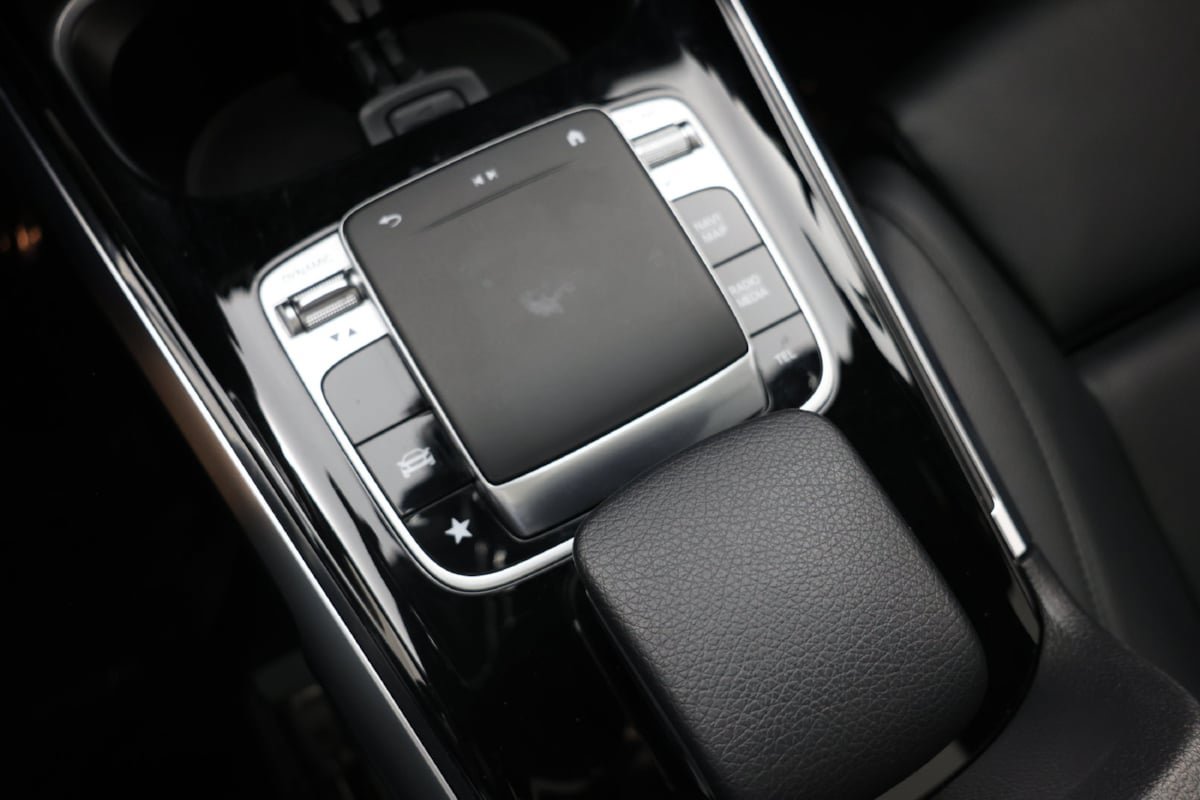 Used 2020 Mercedes-Benz GLB 250 4MATIC image 31