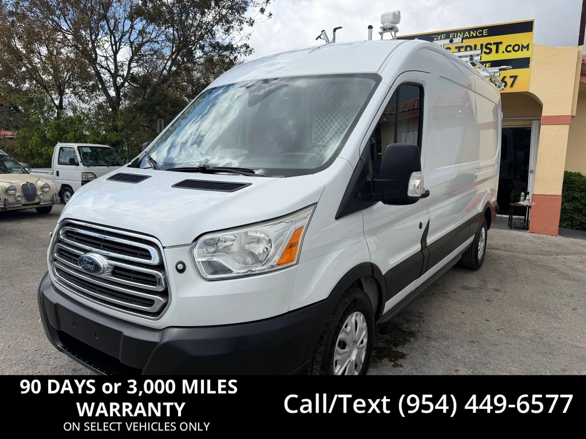 Used 2019 Ford Transit 250 XL w/ Exterior Upgrade Package image 1