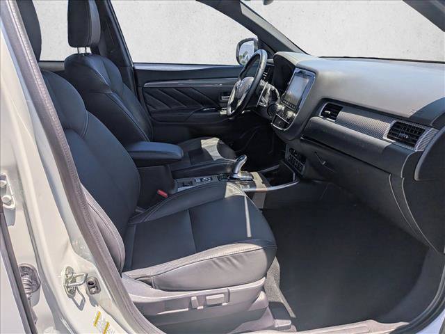 Used 2020 Mitsubishi Outlander SEL AWD/4WD image 26