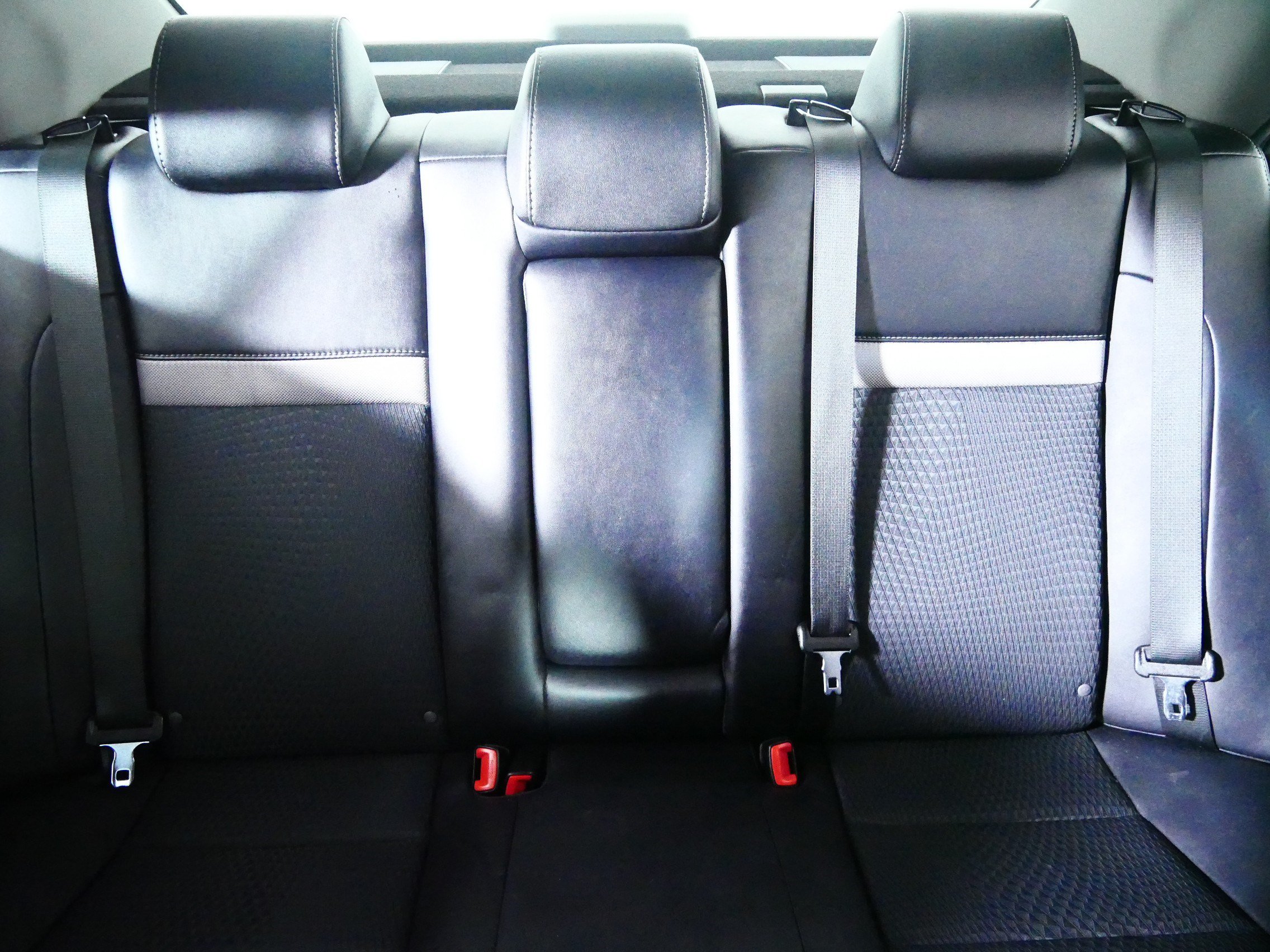Used 2014 Toyota Camry SE FWD image 13