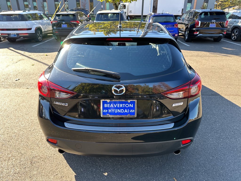 Used 2014 MAZDA MAZDA3 i Touring w/ Moonroof Package 1 FWD image 5