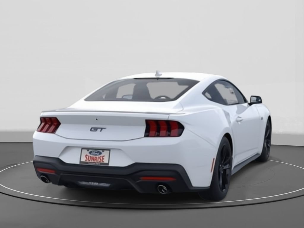 Used 2025 Ford Mustang GT RWD image 8