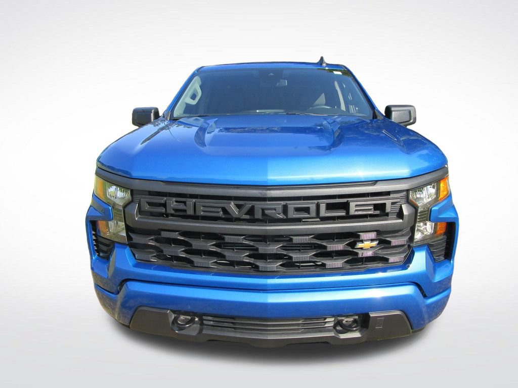 Used 2024 Chevrolet Silverado 1500 Custom RWD image 5