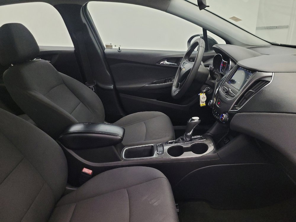 Used 2019 Chevrolet Cruze LS image 21