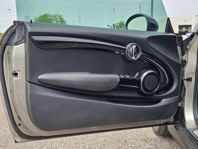 Used 2016 MINI Cooper S image 10