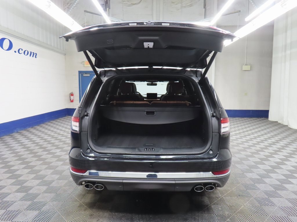 Used 2023 Lincoln Aviator Reserve w/ Equipment Group 201A image 36