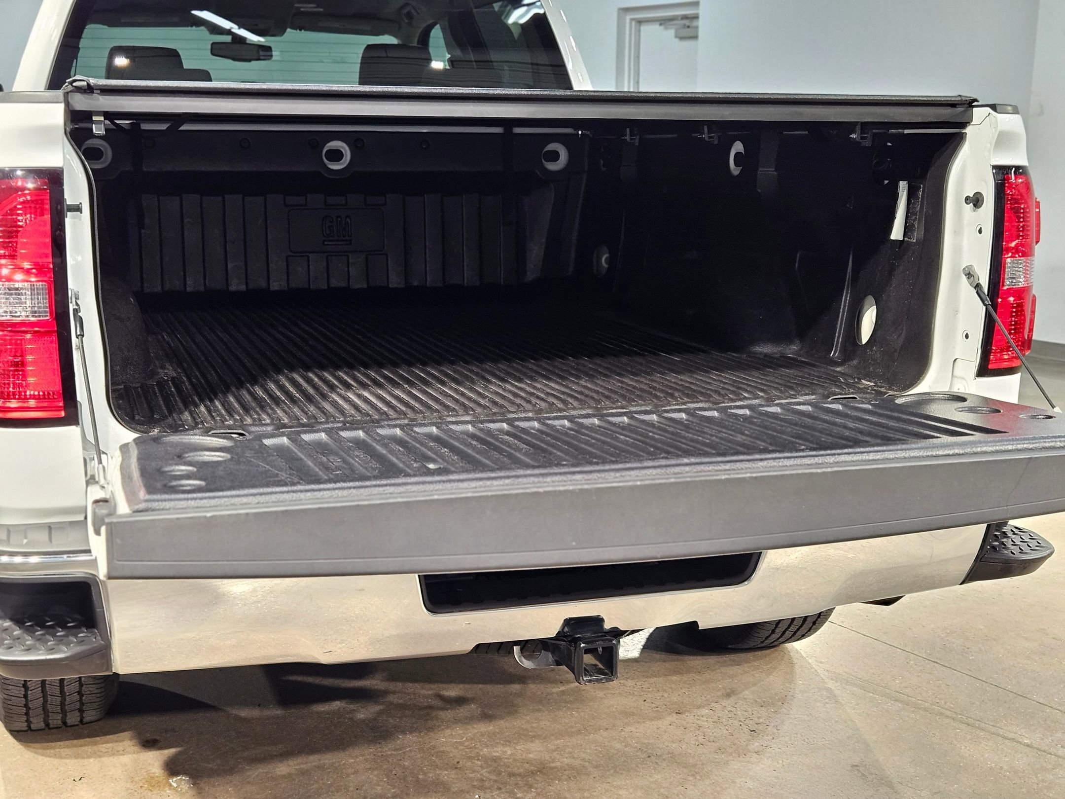 Used 2014 GMC Sierra 1500 SLE w/ SLE Value Package image 18