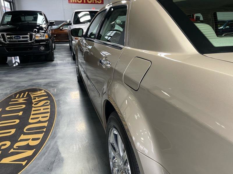 Used 2008 Chrysler 300 C w/ Sound Group II image 15