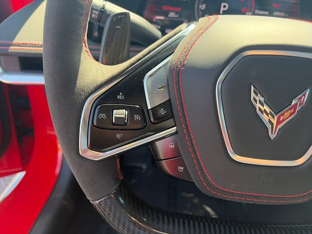 Used 2025 Chevrolet Corvette Z06 RWD image 24