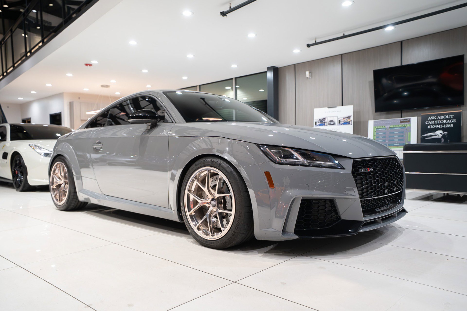 Used 2018 Audi TT RS w/ Technology Package image 31