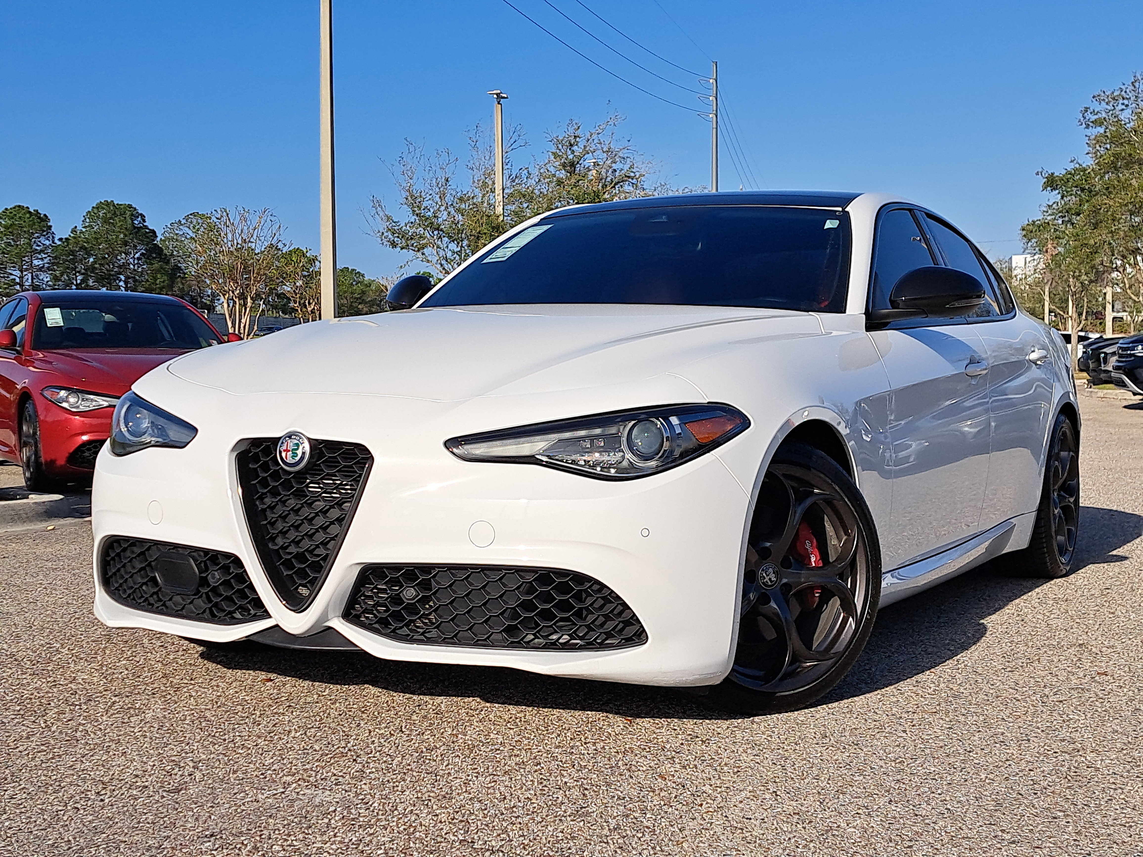 Used 2021 Alfa Romeo Giulia Ti Sport image 33