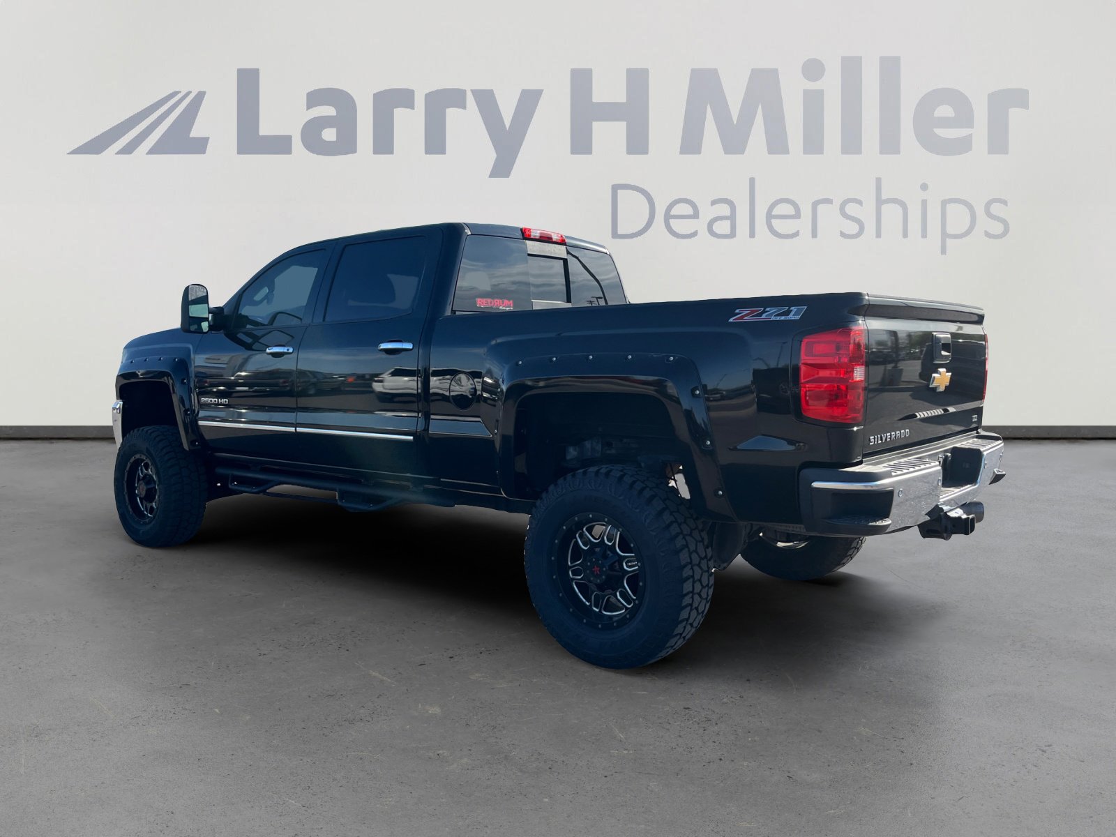 Used 2015 Chevrolet Silverado 2500 LTZ w/ Duramax Plus Package image 3