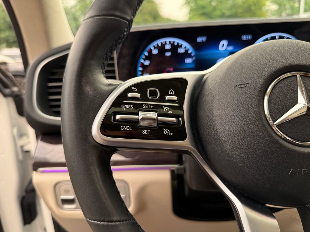 Used 2021 Mercedes-Benz GLE 350 4MATIC w/ Premium Package image 25