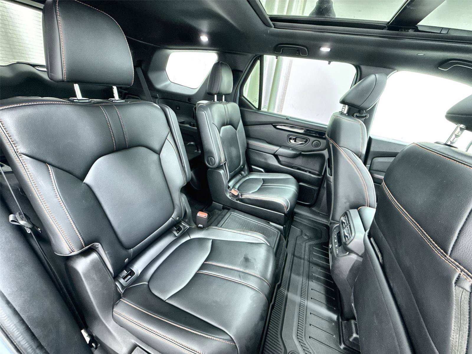 Used 2023 Honda Pilot TrailSport image 30