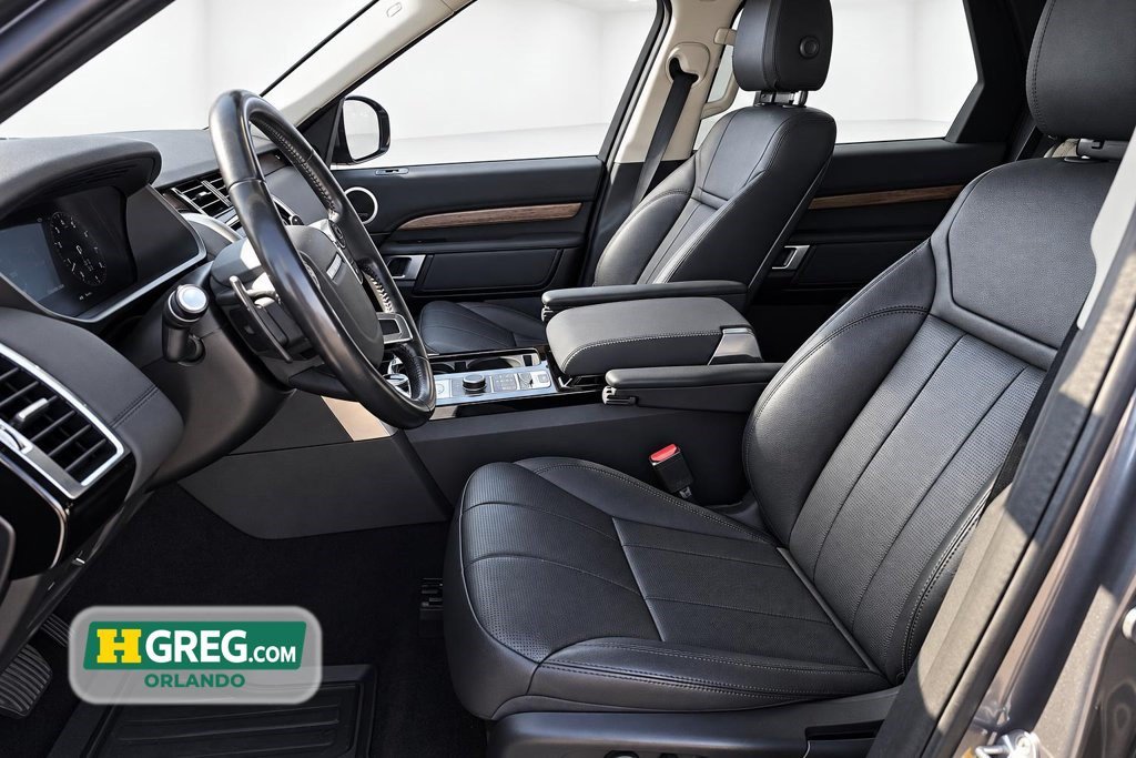 Used 2018 Land Rover Discovery HSE AWD/4WD image 10