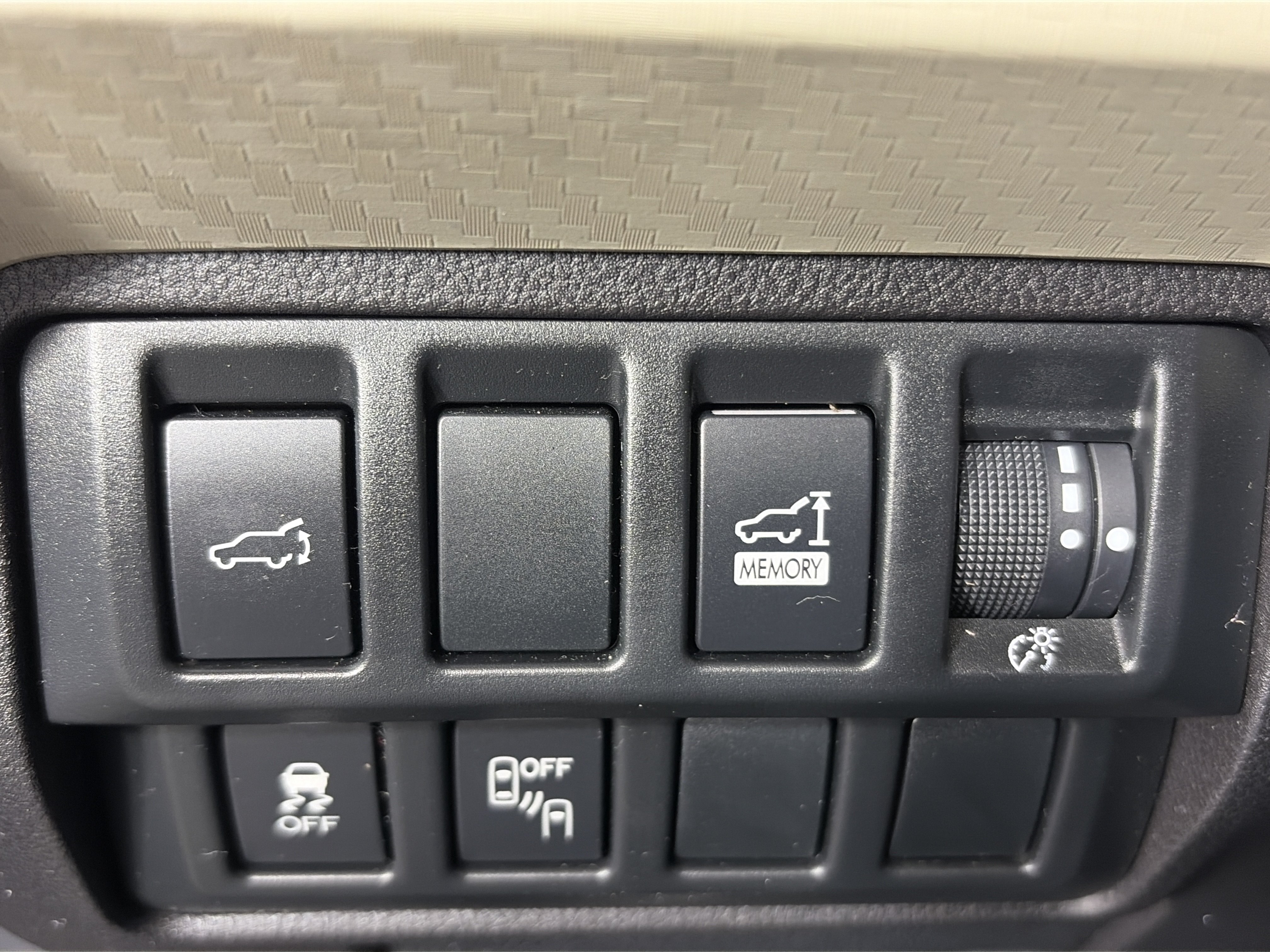 Used 2019 Subaru Ascent Premium w/ Popular Package #4 AWD/4WD image 33