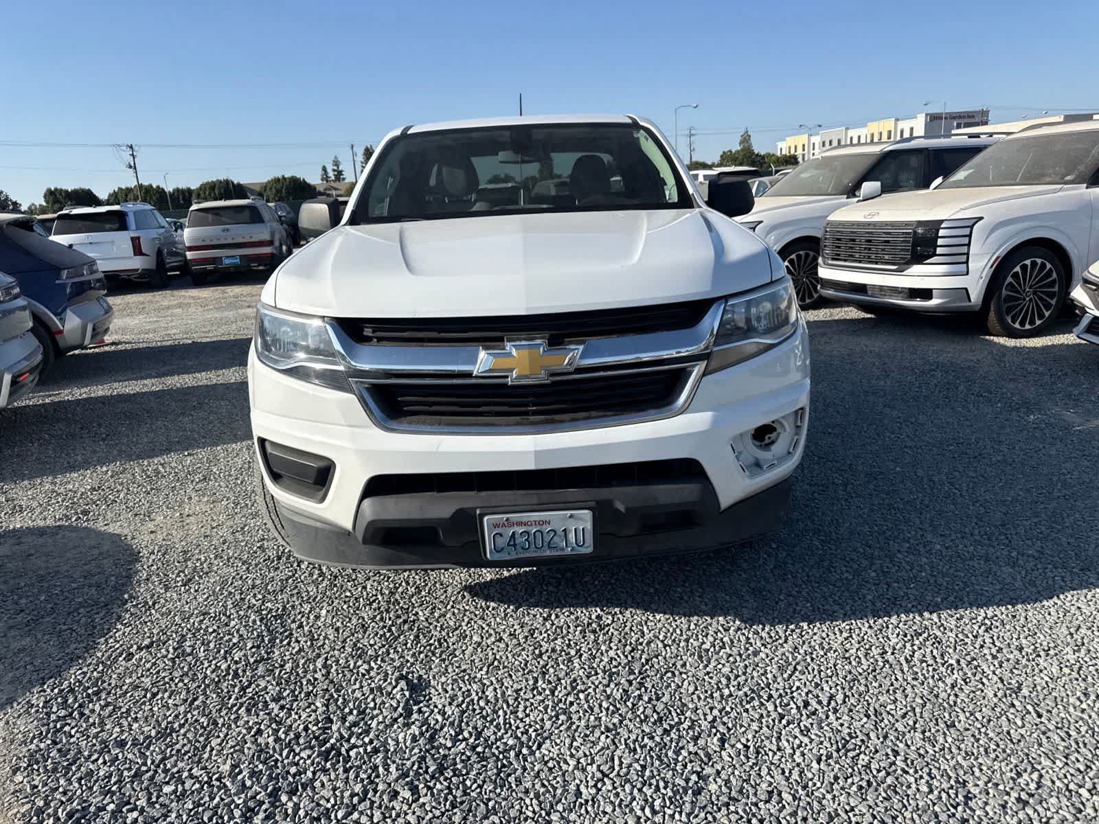 Used 2019 Chevrolet Colorado W/T RWD image 2