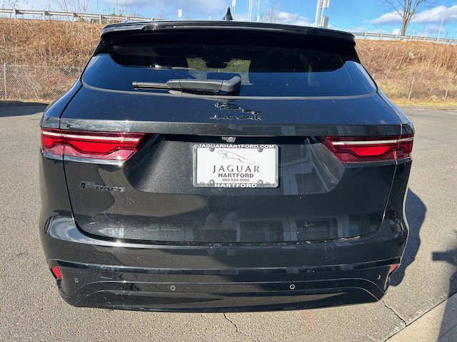 Used 2023 Jaguar F-PACE S image 5