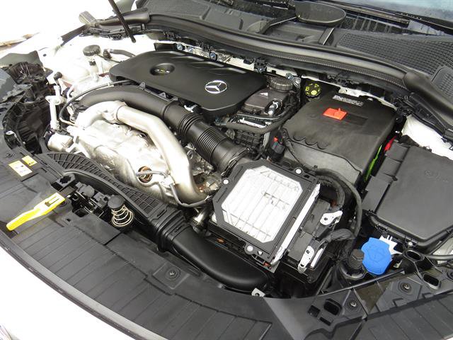 Used 2025 Mercedes-Benz GLA 250 4MATIC image 7