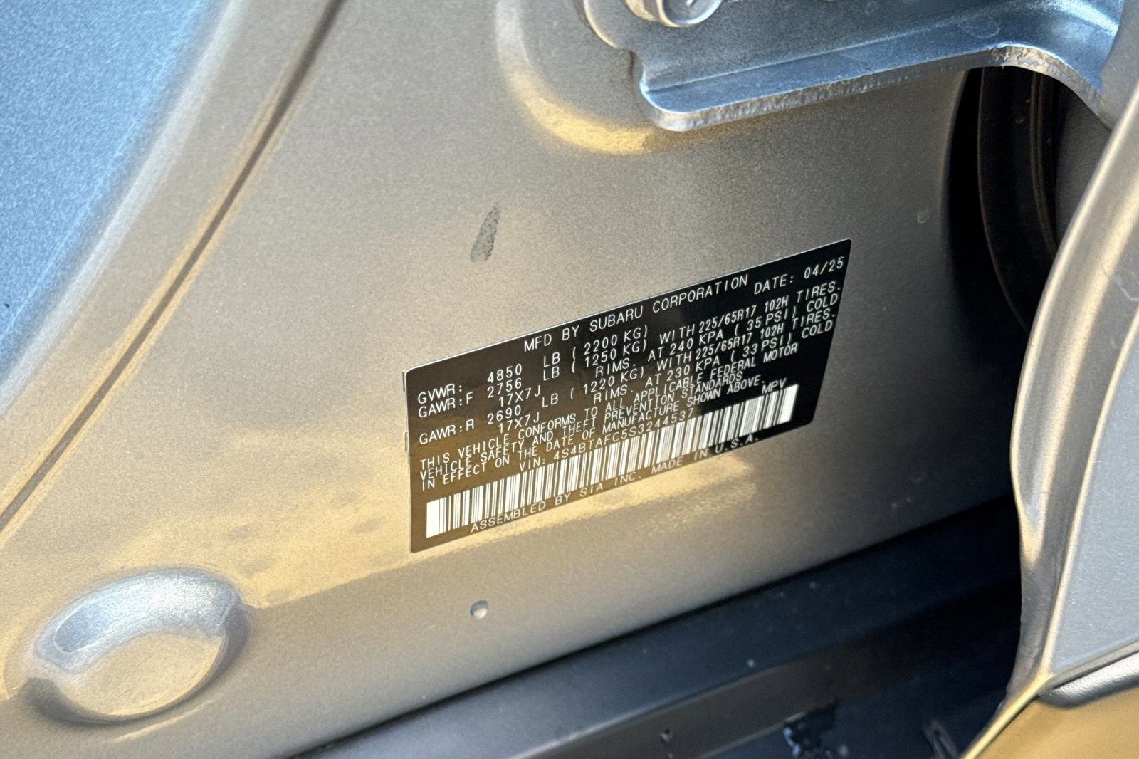 Certified 2025 Subaru Outback Premium image 33